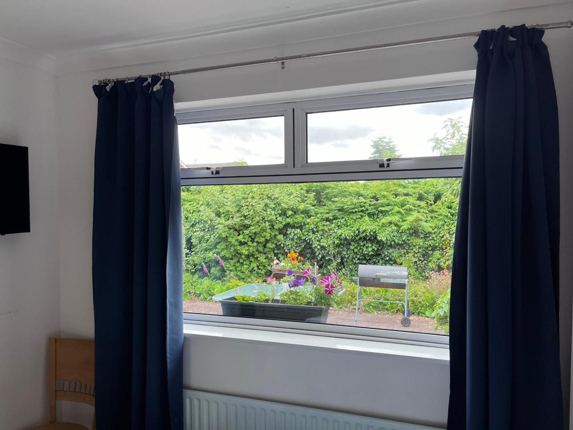 Spacious 5 Double Bed Bedroom Bungalow Near Belfast Lisburn Exteriör bild